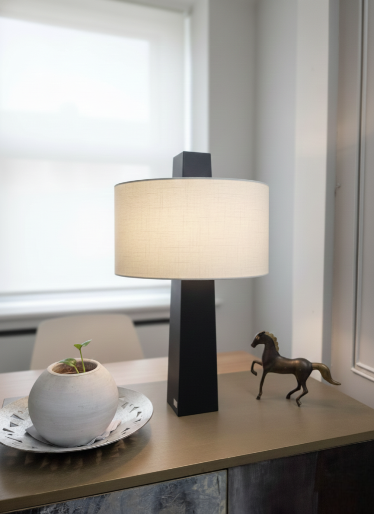 modern-black-lamp